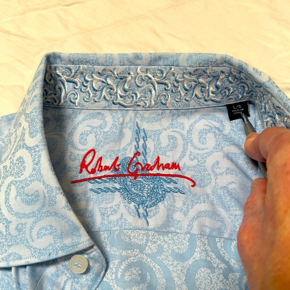 Robert Graham long sleeve button up dress shirt. Make an offer! - Picture 6 of 8